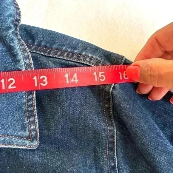 Le Lis Denim “70’s” Retro Collared Button Down Fitted Raw Hem Jean Dress Size M - Picture 14 of 16